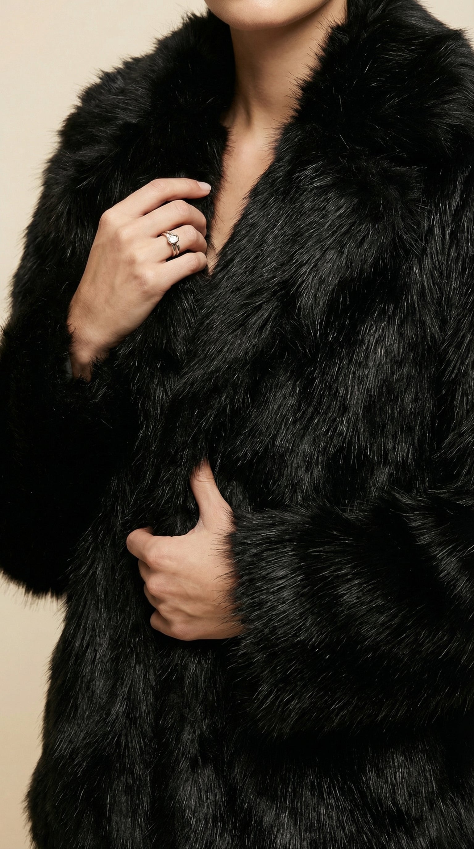 Kadın Suni Kürk Kaban – Yumuşak Şık Siyah