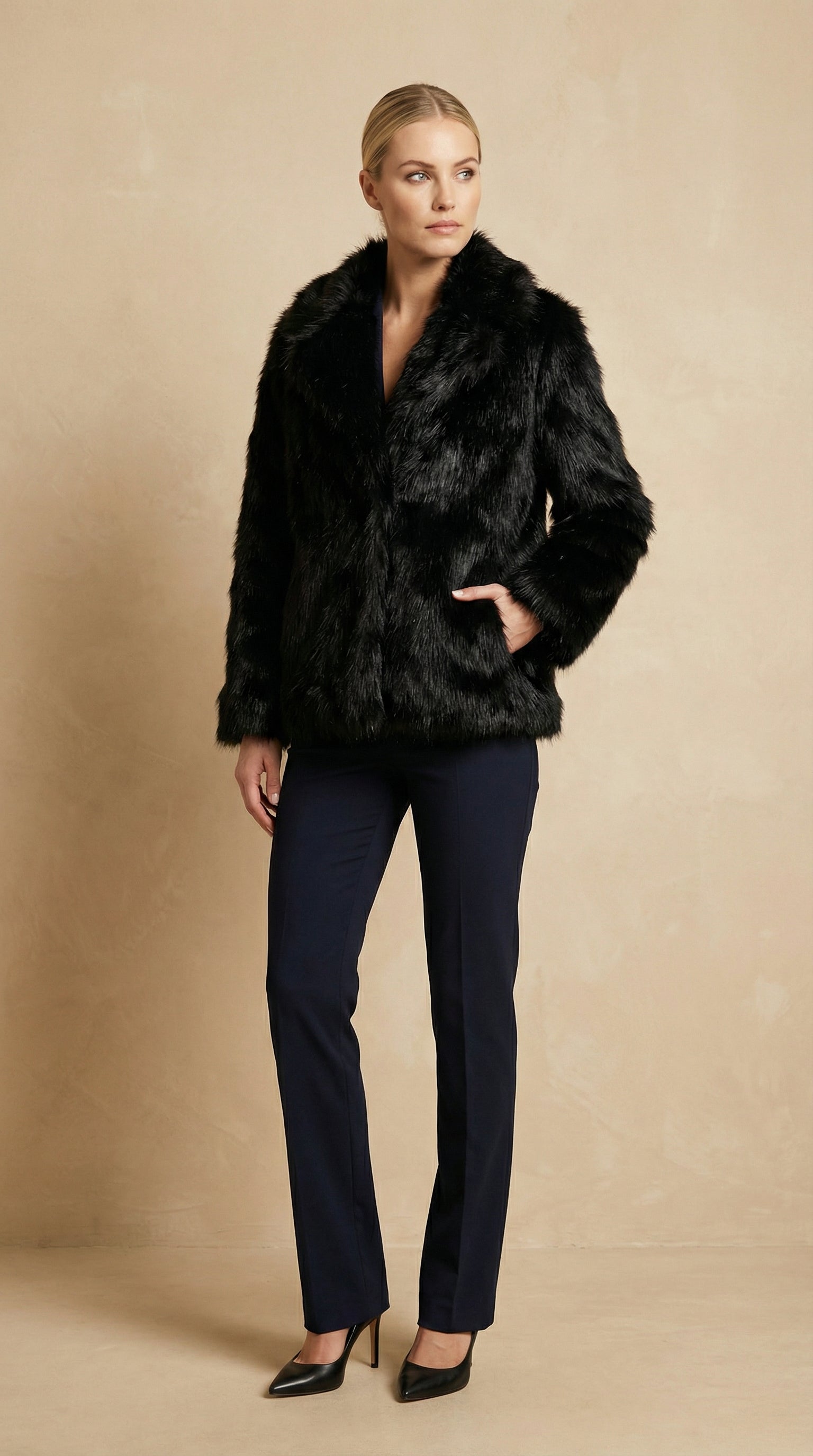 Kadın Suni Kürk Kaban – Yumuşak Şık Siyah