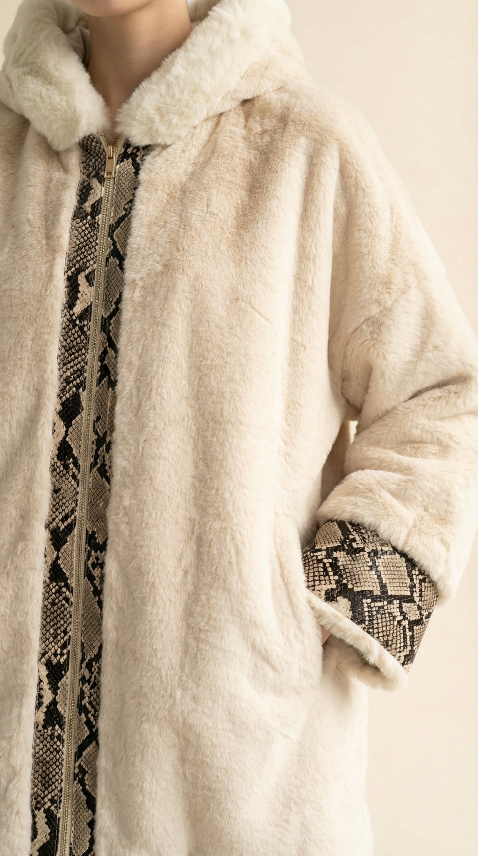 Kadın Teddy (Peluş) Kaban – Kapüşonlu Ekru